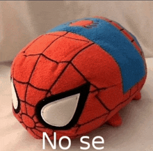 a spider man stuffed animal with the words no se on it