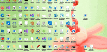 a bunch of icons on a computer screen including one that says recycle file