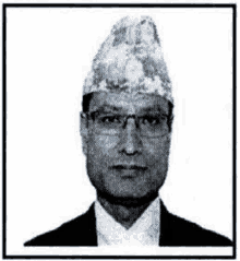 a black and white photo of a man wearing a hat , glasses and a suit .