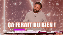 a man stands in front of a table with the words ca ferait du bien