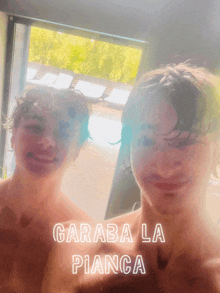 two boys are taking a selfie with the words garaba la pianca written above them