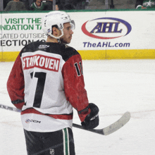 a hockey player with the name stankoven on the back of his jersey