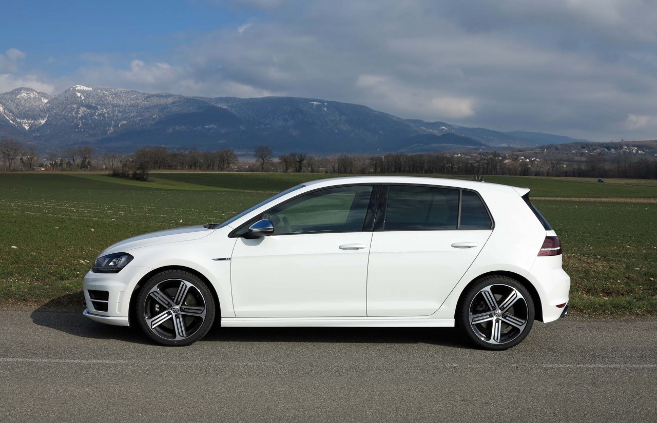 Photo of VW Golf R Mk VII