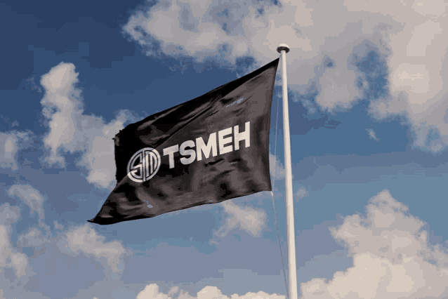 a black flag with the letters tsmeh on it