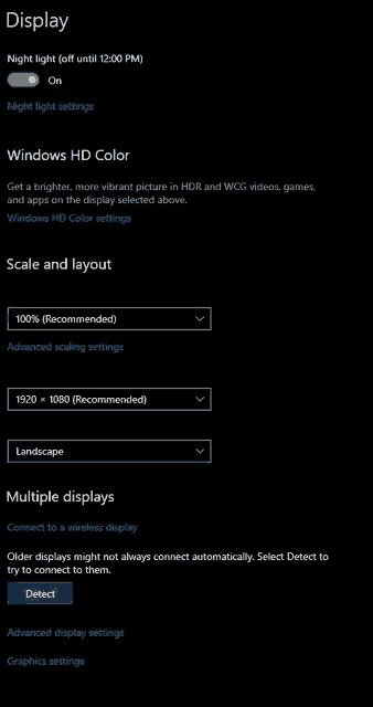 a screenshot of the display settings screen on a computer .