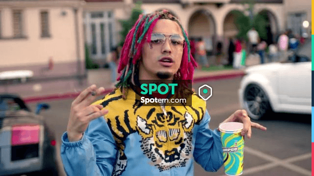 The jacket Gucci print tiger Lil Pump in her video clip Gucci Gang | Spotern