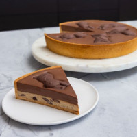 Nomo Milk Chocolate & Cookie Dough Tart