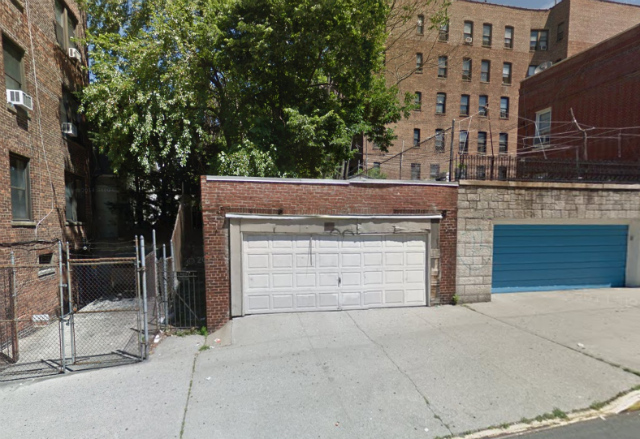 253 East 206th Street, image from Google Maps