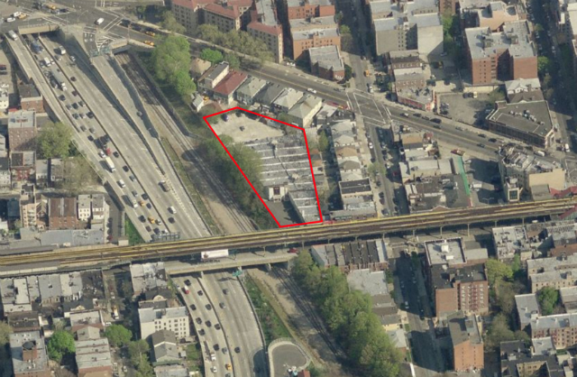 71-17 Roosevelt Avenue, image from Bing Maps