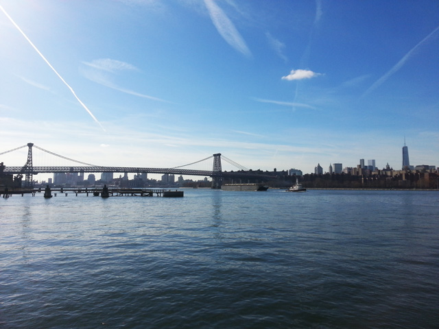 Manhattan Skyline & Williamsburg Bridge