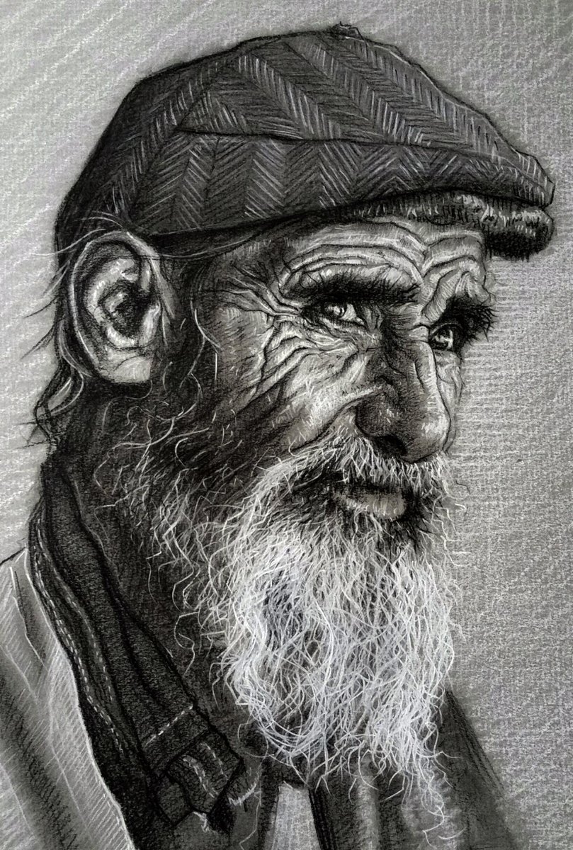 Old Man Drawing Face : Man Old Drawing Sketch Caricature Drawings Face ...