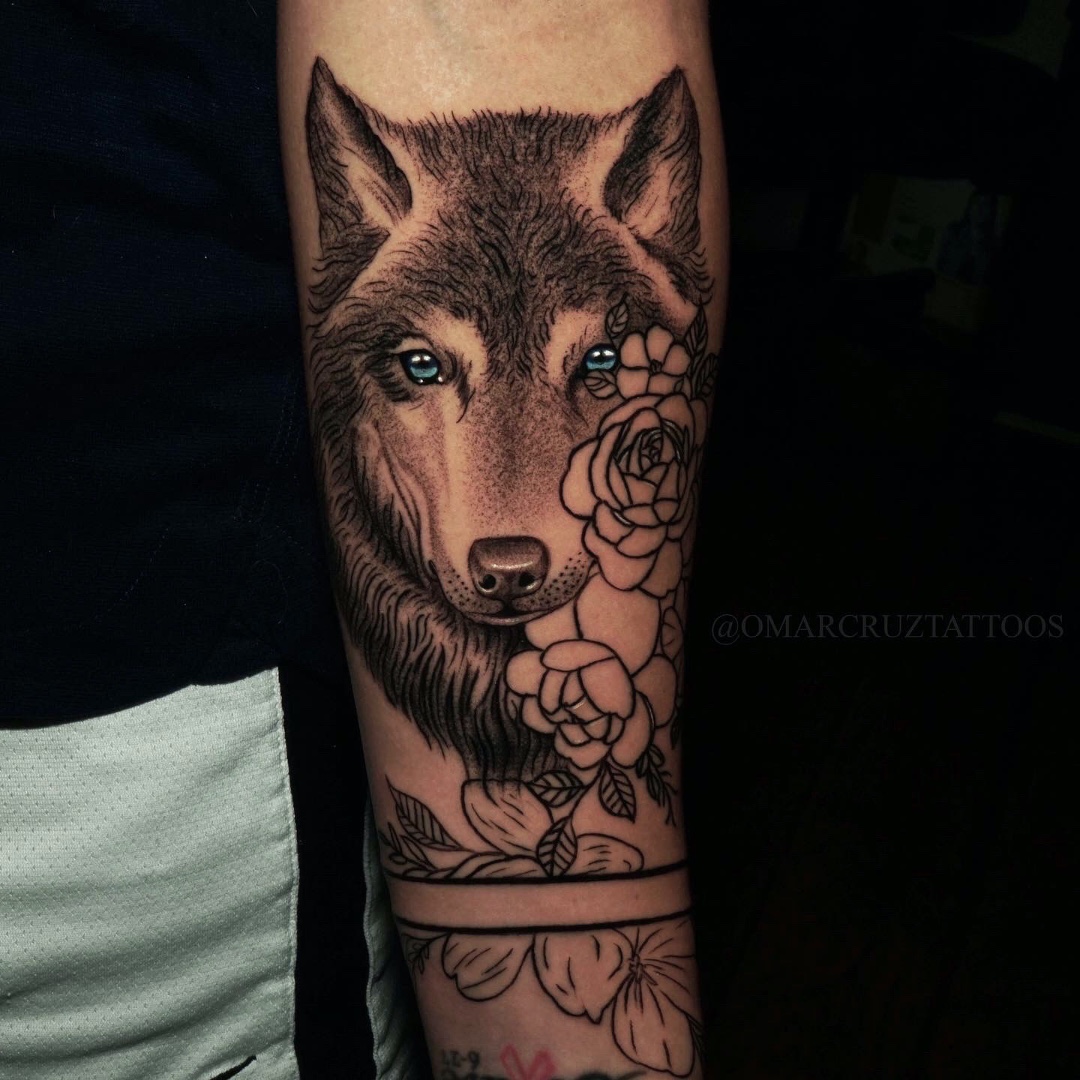 beautiful wolf tattoos