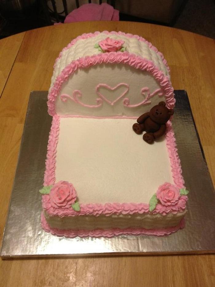 Baby Bassinet Cake 