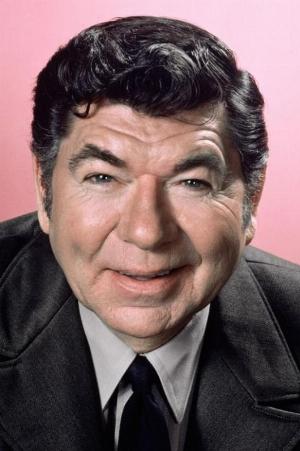 Claude Akins