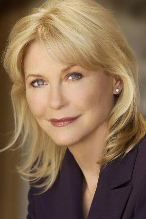 Dee Wallace