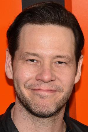 Ike Barinholtz