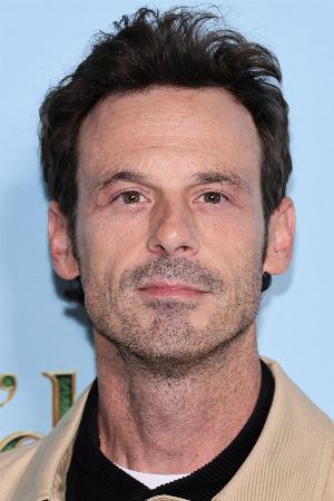 Scoot McNairy