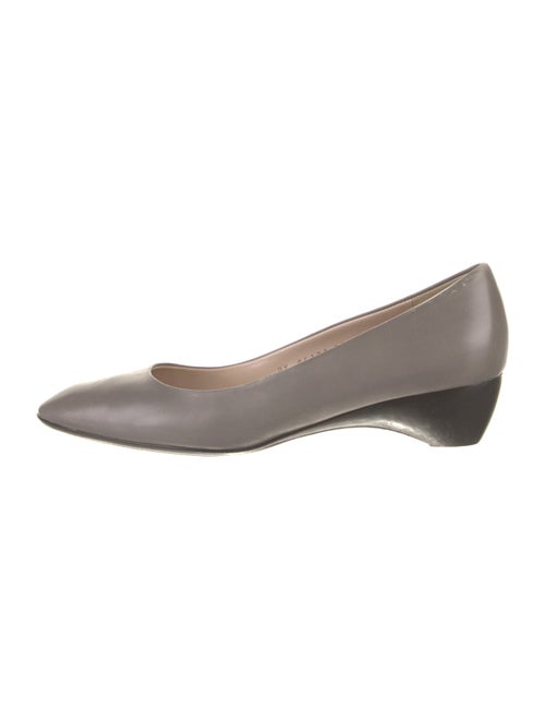 Salvatore Ferragamo Leather Pumps Neutrals Semi-P… - image 1