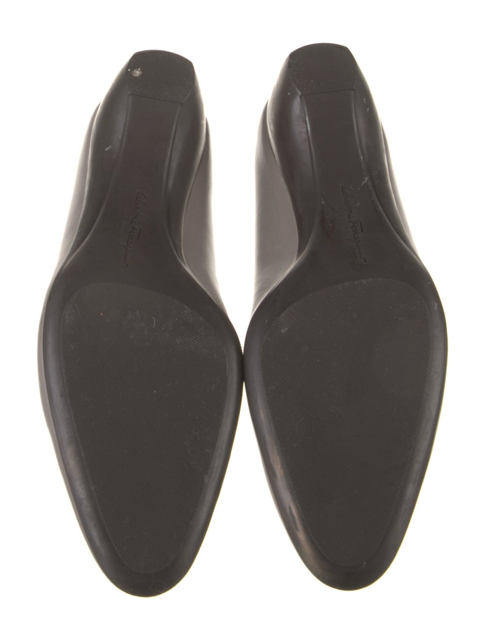 Salvatore Ferragamo Leather Pumps Neutrals Semi-P… - image 5