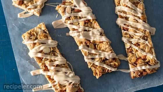 Caramel Granola Bars