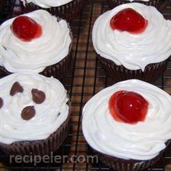 self-filled cupcakes