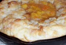 Skillet Peach Pie