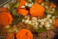 Slow Cooker Beef Barley Soup