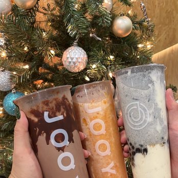 Cocoa Boba Latte, Persimmon Coco, Mochi Sesamesesame