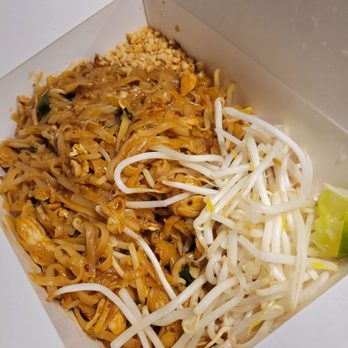 Pad thai