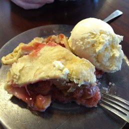 Strawberry Rhubarb Pie