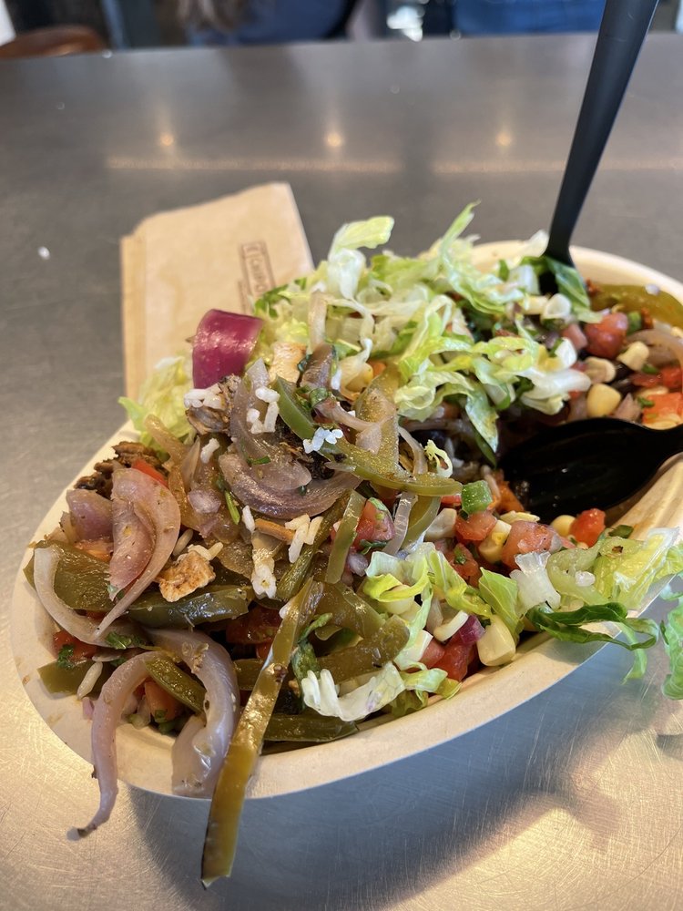 CHIPOTLE MEXICAN GRILL - Updated April 2024 - 54 Photos & 98 Reviews ...