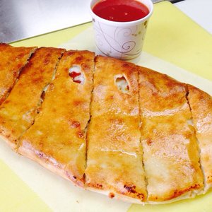 Wellington’s Pizzeria on Yelp