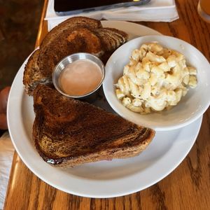 The Lucky Rooster Pub & Eatery on Yelp