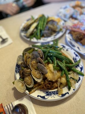 Photo of King Buffet - Reno, NV, US. a plate of clams and green beans