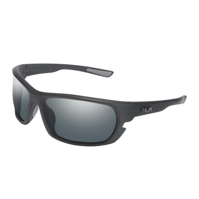 Huk Challenge Matte Black/Gray Lens 125 ARIAL