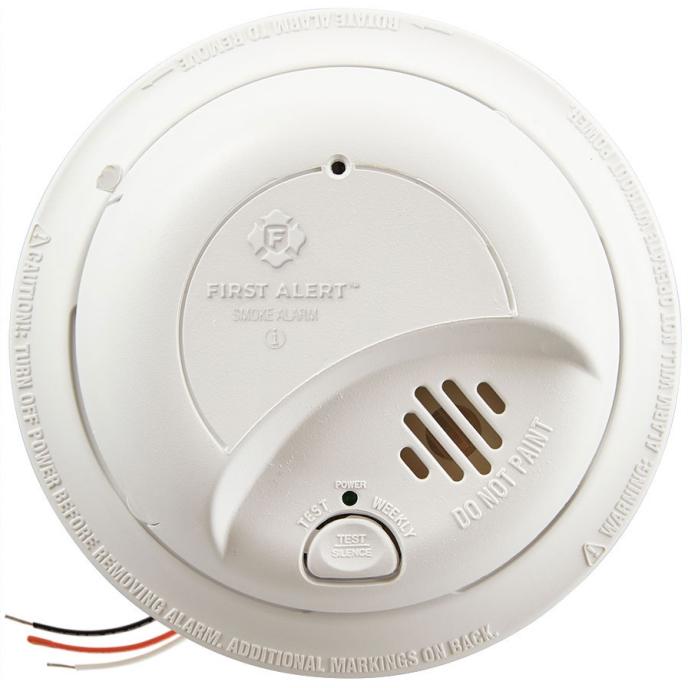 First Alert Hardwired Smoke Alarm with Battery Backup