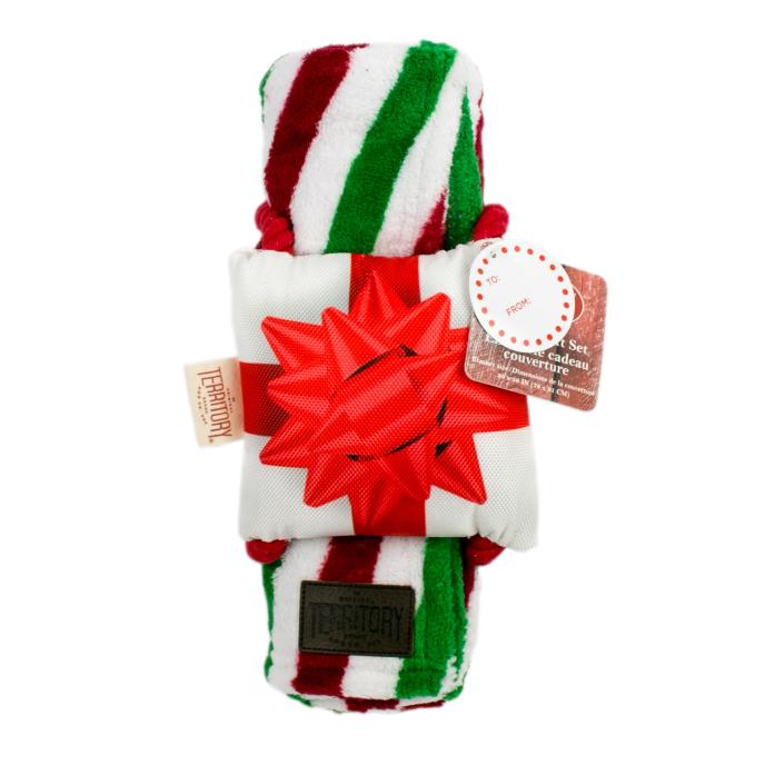 Original Territory Holiday Tug Toy & Blanket Bundle