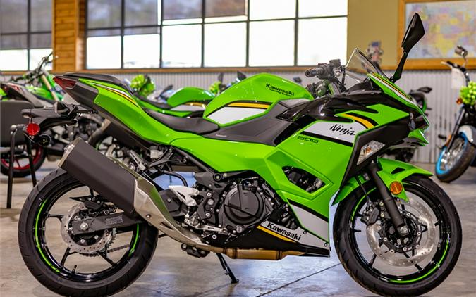 2025 Kawasaki Ninja 500 KRT Edition