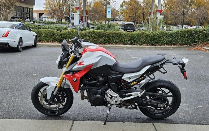 2021 BMW F 900 R Hockenheim Silver Metallic / Racing Red