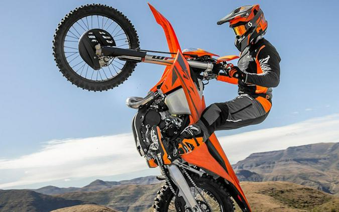 2025 KTM XC 250 W