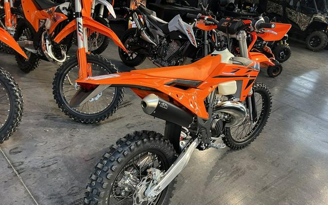 2025 KTM XC 250 W