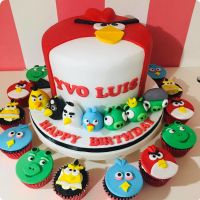 Angry Birds Cakes