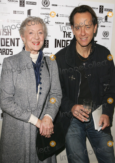 Thelma Barlow Photo - London UK Thelma Barlow from Coronation Street with Richard E Grant  at a photocall to announce the nominees for  the British Independent Film Awards in November 2005 at the Bar 1920 Soho House in London  Barlow has been nominated for her role in Mrs Henderson Presents whilst Grant has been nominated as director for his film Wah-Wah  25th October 2005 Keith MayhewLandmark Media