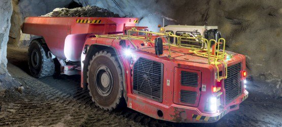 SANDVIK TH551i Underground truck