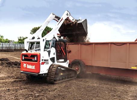 Bobcat T740 Compact Track Loader