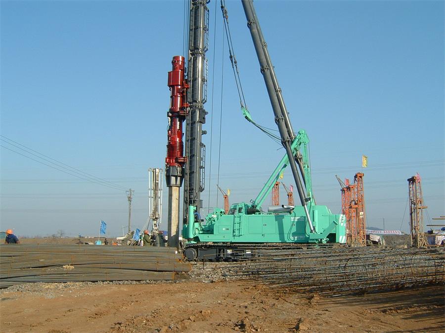 D160 DIESEL PILE HAMMER