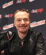 Ben Daniels.jpg