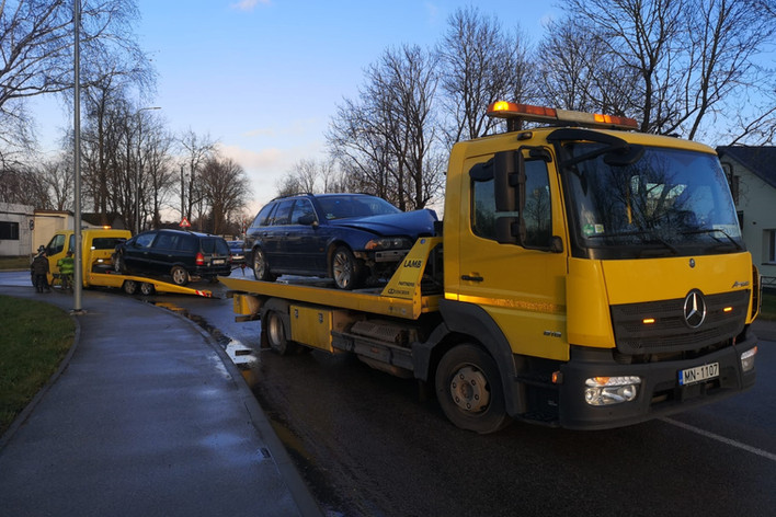 Autoevakuators Jēkabpilī. Auto transportēšana uz citu pilsētu