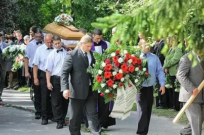 apbedīšanas pakalpojumi Liepājā