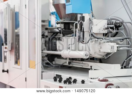 Injection Moulding Machine